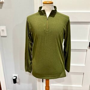 Exofficio 1/2 Zip Pullover. Green.